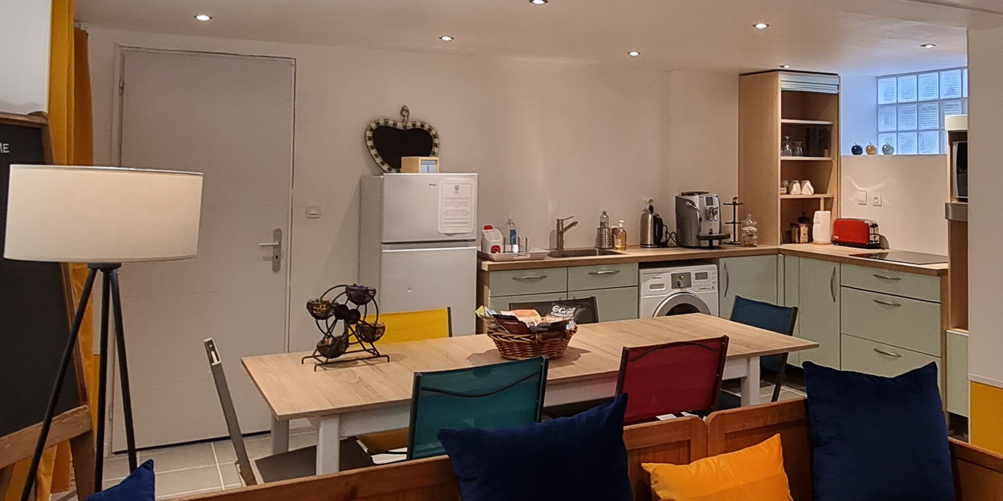 La cuisine de notre salle commune à la Salvetat-sur-Agout