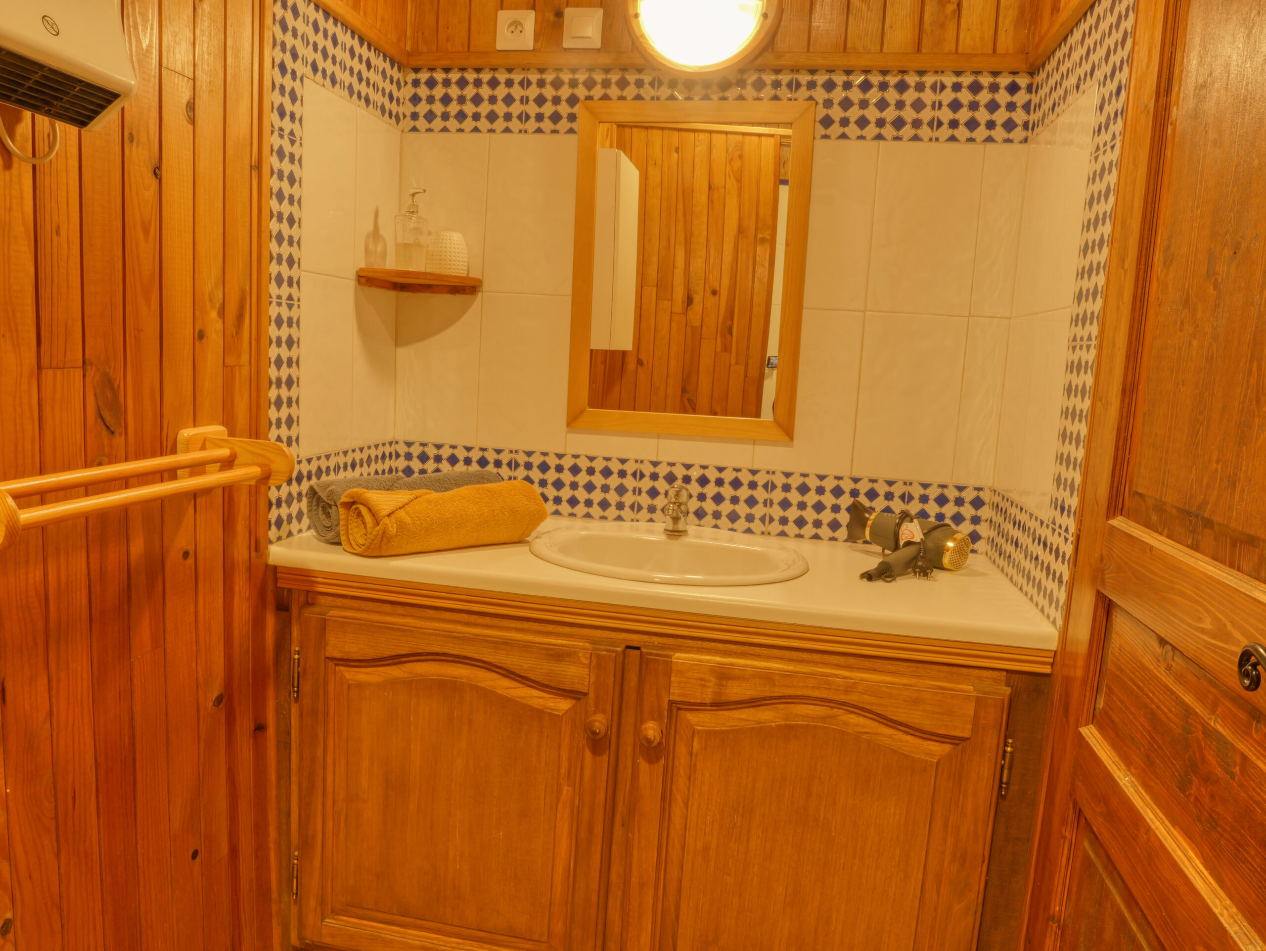 La chambre Saints-Peyres photo 5